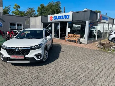 Gebraucht Suzuki SX4 S-Cross Comfort 129 PS (94 kW) 2025 Weiß SUV