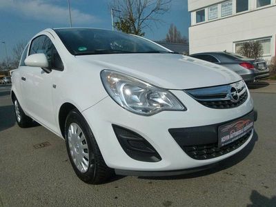Gebraucht Opel Corsa Selection 69 PS (50 kW) 2013 Weiß Kleinwagen