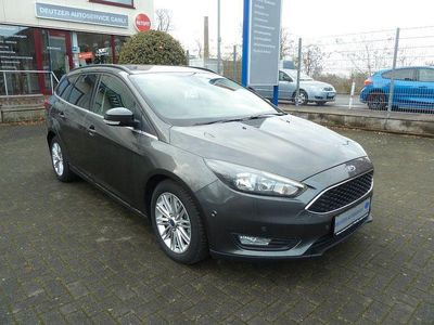 Gebraucht Ford Focus Cool & Connect 125 PS (91 kW) 2018 Grau Limousine