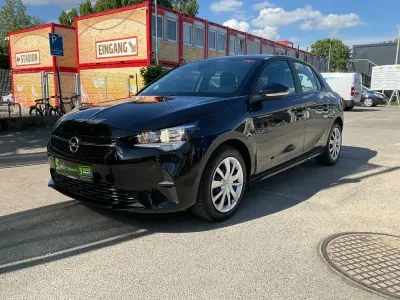 Używany Opel Corsa Edition 107 KM (78 kW) 2023 Czarny Hatchback