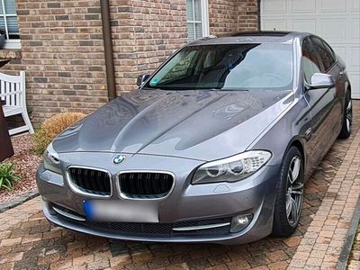 gebraucht BMW 520 D F10 Top gepflegt