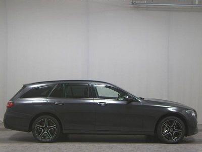 Mercedes E300