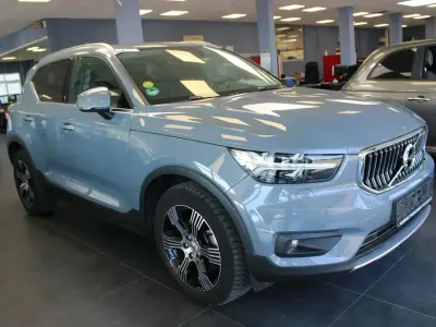 Gebraucht Volvo XC40 Inscription 190 PS (139 kW) 2019 Grau SUV