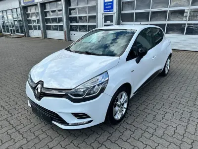Gebraucht Renault Clio LIMITED 118 PS (86 kW) 2017 Weiß Limousine
