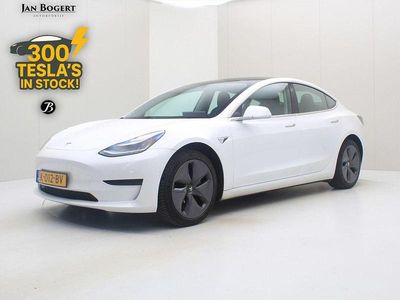 Weiß Gebraucht 2020 Tesla Model 3 Standard Range Limousine | 15.900 € (Fairer Preis)
