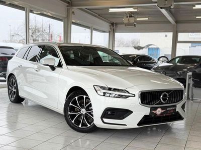 Gebraucht Volvo V60 Momentum 190 PS (139 kW) 2020 Weiß Kombi