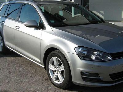 Gebraucht VW Golf VII Comfortline 150 PS (110 kW) 2014 Tungsten silver metallic Kombi