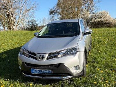 Usata Toyota RAV4 Edition 150 CV (110 kW) 2015 Argento SUV