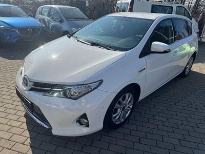 Gebraucht Toyota Auris Comfort 136 PS (100 kW) 2015 Weiß Limousine