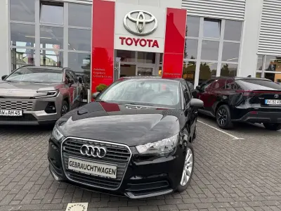Gebraucht Audi A1 Sportback Attraction 86 PS (63 kW) 2013 Schwarz Kleinwagen