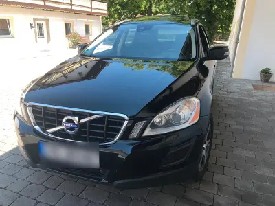 Gebraucht Volvo XC60 163 PS (119 kW) 2011 Schwarz SUV