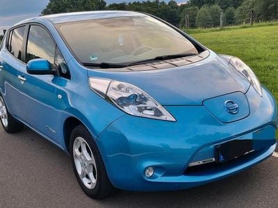 Gebraucht Nissan Leaf 80 kW (109 PS) 2012 Blau Kleinwagen