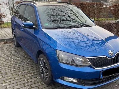 Gebraucht Skoda Fabia 90 PS (66 kW) 2015 Blau Kombi