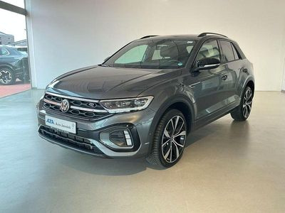 Usado VW T-Roc R-line 150 HP (110 kW) 2024 Cinzento SUV