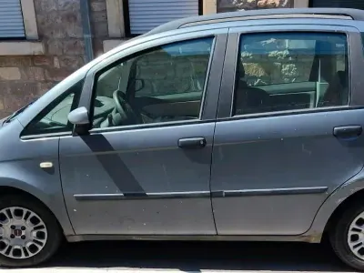 Gebraucht Fiat Idea 90 PS (66 kW) 2004 Grau Van / Kleinbus