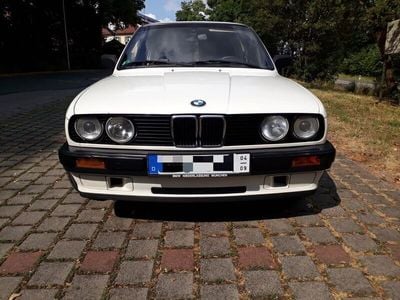 Usata BMW 316 102 CV (75 kW) 1988 Bianco Berlina