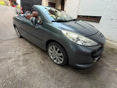 Gebraucht Peugeot 207 CC 2009 Grau Cabrio