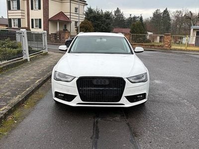 Weiß Gebraucht 2014 Audi A4 Ambiente Kombi | 10.500 € (Guter Preis)