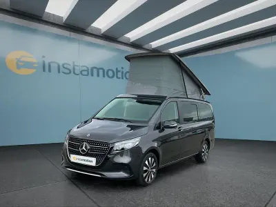 Gebraucht Mercedes V220 163 PS (119 kW) 2024 Grau Van / Kleinbus