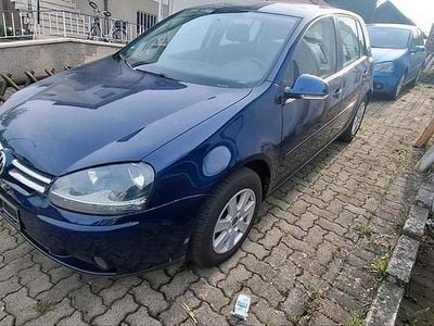 Usata VW Golf IV 102 CV (75 kW) 2006 Blu Berlina
