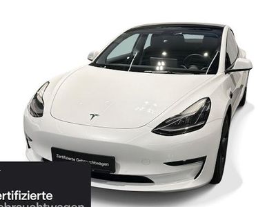 Weiß Gebraucht 2021 Tesla Model 3 Long Range RWD Limousine | 27.800 € (Etwas zu teuer)