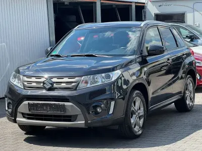 Gebraucht Suzuki Vitara Comfort+ 120 PS (88 kW) 2017 Schwarz SUV