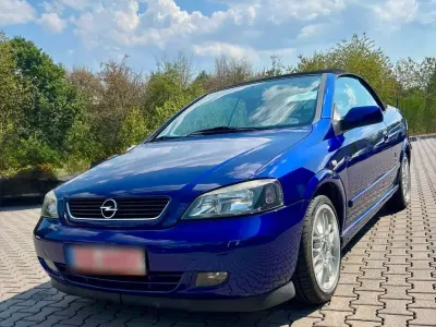 Gebraucht Opel Astra Edition 147 PS (108 kW) 2003 Blau Cabrio