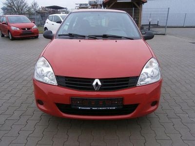 Gebraucht Renault Clio II Campus 58 PS (42 kW) 2010 Rot