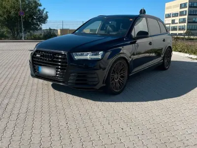 Gebraucht Audi SQ7 435 PS (319 kW) 2017 Schwarz SUV