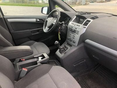 Gebraucht Opel Zafira Family 116 PS (85 kW) 2012 Blau Van / Kleinbus