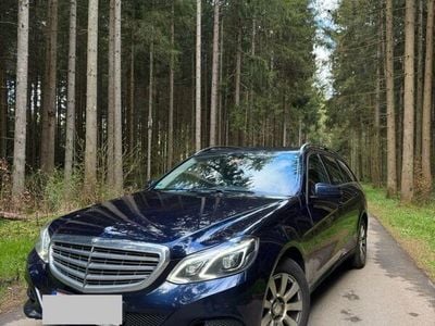 Mercedes E220