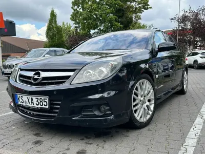 Używany Opel Signum Edition+ 155 KM (114 kW) 2007 Czarny Hatchback