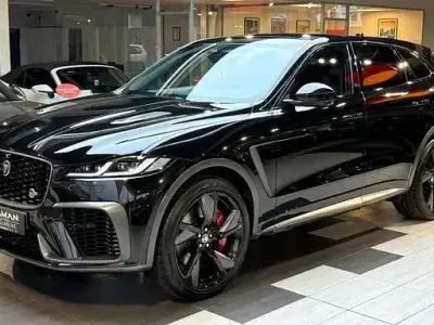 Second-hand Jaguar F-Pace SVR 551 CP (405 kW) 2022 Negru SUV