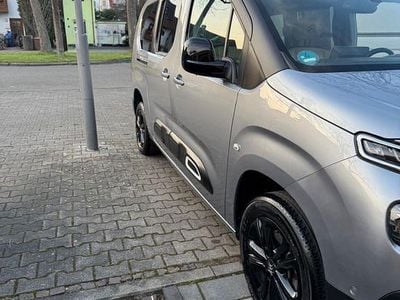 Gebraucht Citroën Berlingo Shine 131 PS (96 kW) 2022 Grau Van / Kleinbus