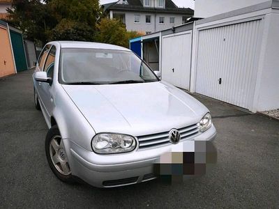 Gebraucht VW Golf IV 101 PS (74 kW) 2002 Silber Limousine