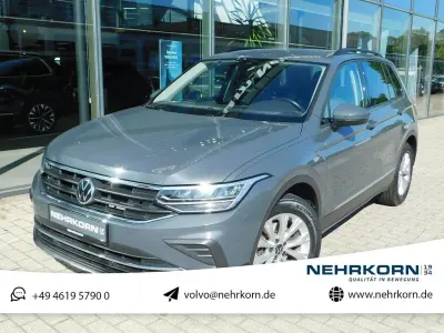 Gebraucht VW Tiguan Life 150 PS (110 kW) 2021 Grau SUV