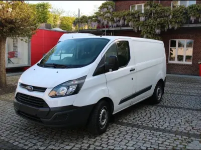 Gebraucht Ford Transit Custom 101 PS (74 kW) 2016 Weiß Van / Kleinbus