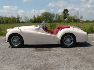 Gebraucht Triumph TR3 95 PS (69 kW) 1957 Weiß Cabrio
