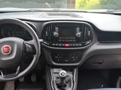 Gebraucht Fiat Doblò 100 PS (73 kW) 2021 Blau Van / Kleinbus