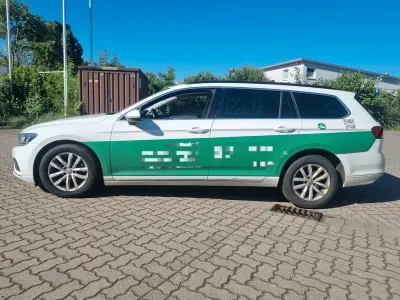 Gebraucht VW Passat 150 PS (110 kW) 2020 Pure white Kombi