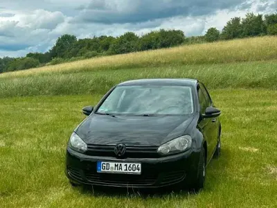 Gebraucht VW Golf VI Comfortline 80 PS (58 kW) 2011 Schwarz Kleinwagen