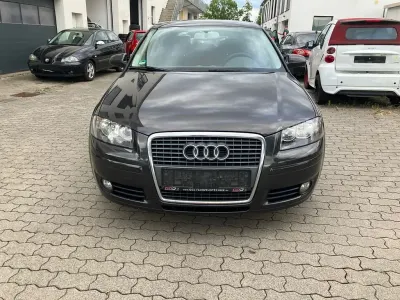 Gebraucht Audi A3 Attraction 105 PS (77 kW) 2007 Grau Kleinwagen