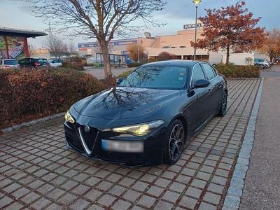 Usata Alfa Romeo Giulia 179 CV (131 kW) 2016 Nero Berlina