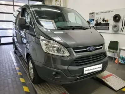 Brugt Ford Tourneo 131 HK (96 kW) 2017 Grå Sedan
