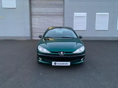 Usata Peugeot 206 75 CV (55 kW) 2000 Verde Station wagon