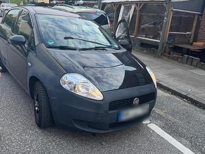 Second-hand Fiat Punto 77 CP (56 kW) 2008 Negru Hatchback