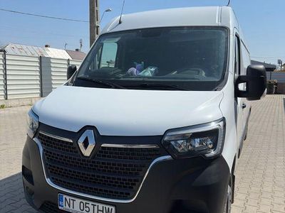 Second-hand Renault Master 184 CP (135 kW) 2022 Alb Monovolum