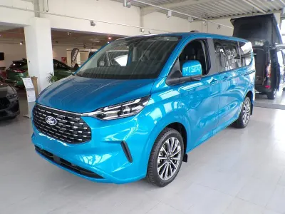 Neu Ford Tourneo Custom Titanium X 170 PS (125 kW) 2026 Blau metallic Van