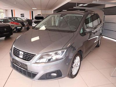 Grau Gebraucht 2022 Seat Alhambra Style Van / Kleinbus | 31.950 € (Teuer)