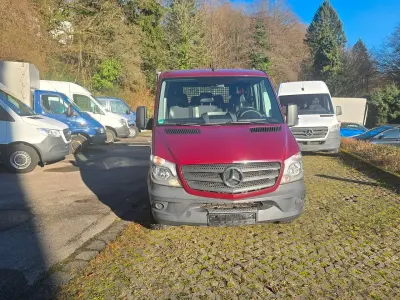 Używany Mercedes Sprinter 163 KM (119 kW) 2018 Czerwony Van